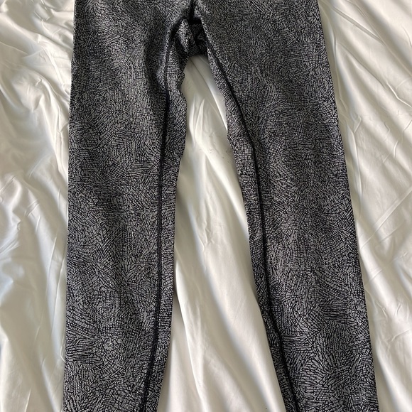 Lululemon Bundle - Picture 8 of 15